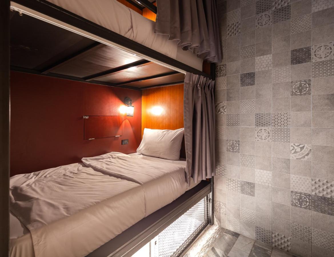 בנגקוק Luk Hostel מראה חיצוני תמונה